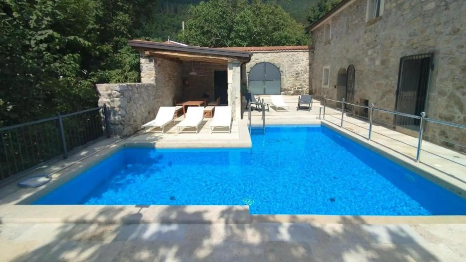 Villa Brgudac - Happy Rentals Apartament