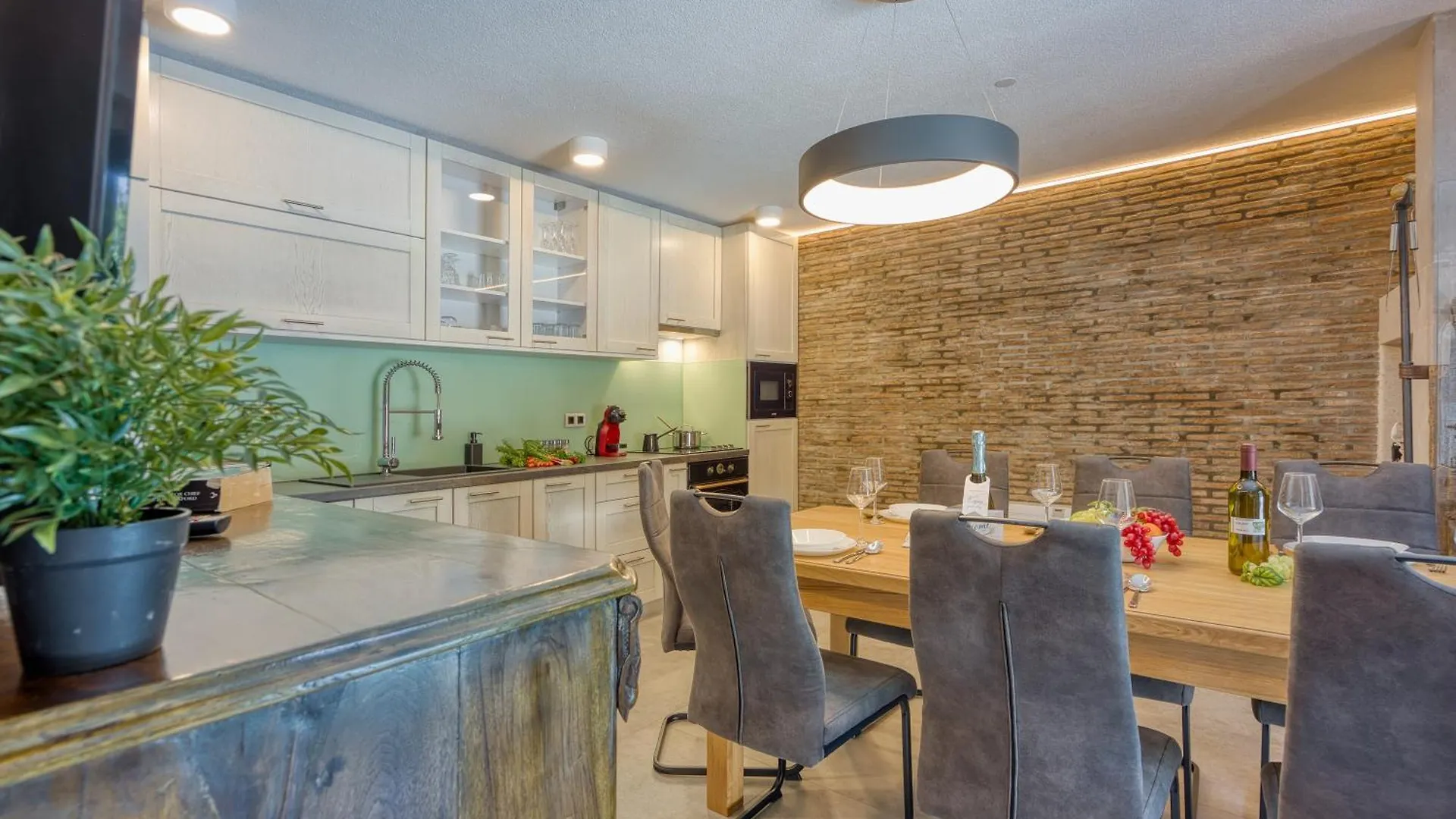 Villa Brgudac - Happy Rentals 0*,